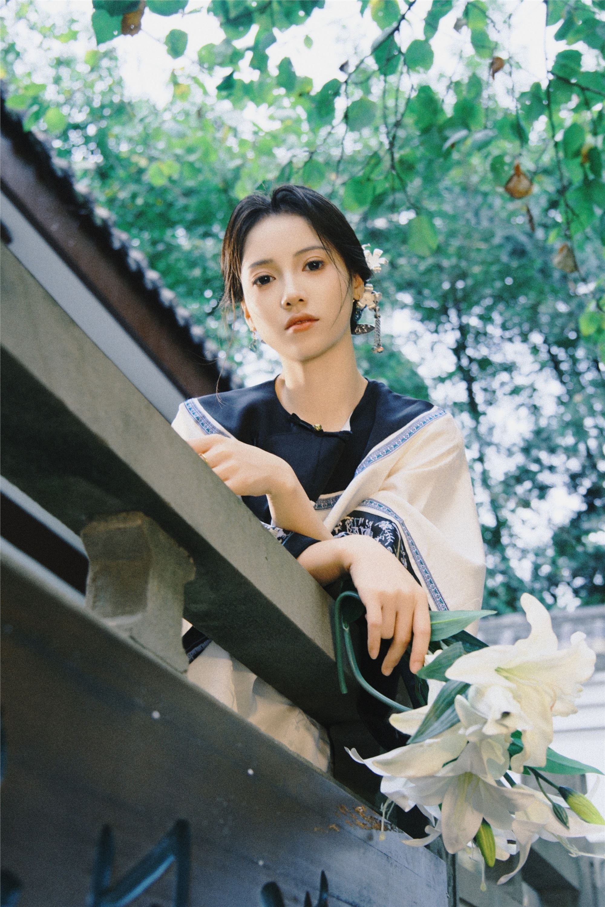 YITUYU艺图语 2025.01.12 锁清秋 珠珠